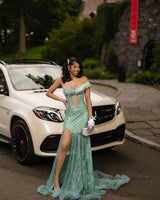 Classic Green Sweetheart One Shoulder Mermaid Wedding Dresses Sheath Gem With High Split