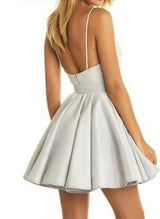 A-Line V-neck Sleeveless Satin Short/Mini Dresses With Appliques Lace