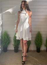 A-Line/Princess Halter Sleeveless Satin Short/Mini Homecoming Dress With Ruffle