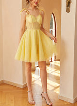 A-Line V-neck Long Sleeves Short/Mini Tulle Homecoming Dresses