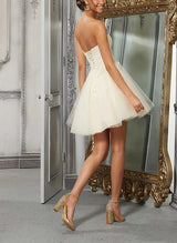 A-Line Sweetheart Sleeveless Short/Mini Tulle Homecoming Dresses With Appliques Lace