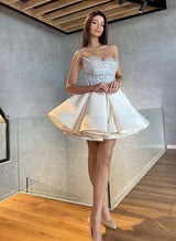 A-Line Sweetheart Sleeveless Short/Mini Satin Homecoming Dresses