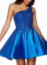 A-Line One-Shoulder Short/Mini Lace/Satin Homecoming Dresses