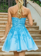 A-Line Sweetheart Sleeveless Short/Mini Lace Homecoming Dresses