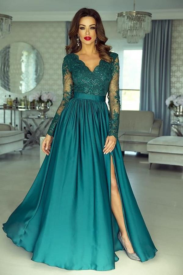 Gorgeous Prom Dress Lace Appliques Ball Dresses With Split Long Sleeve