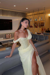 Gorgeous Daffodil Asymmetrical Sequins One Shoulder Prom Dresses With High Slit Ruffle