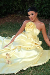 Charming Daffodil Strapless Satin Prom Dresses Sleeveless Hi-Lo With Pleats