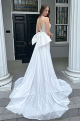 Luxury V-Neck Spaghetti-Straps Sleeveless Wedding Dress High Slit Open Back With Beads Bowknot