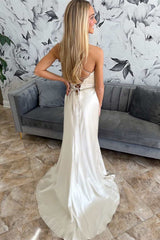 Chic Sweetheart Satin Spaghetti-Straps Sleeveless Wedding Dresses Sequins Lace-Up Back High Slit With Beads Flower