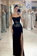 Elegant Black Spaghetti-Strap Sleeveless Mermaid Evening Dresses Lace High Split With Pleats