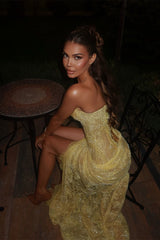 Dreamy Daffodil Sweetheart Strapless Sleeveless Lace Evening Dresses Mermaid Side Split With Lace-Up Back