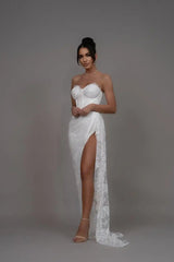 Pretty White Sweetheart Strapless Sleeveless Lace Evening Dresses Mermaid With High Split