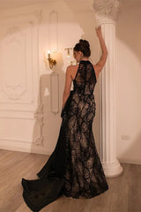 Romantic Black Halter Sleeveless Lace Mermaid Evening Dresses Sheath Side Split With Ruffle Zipper