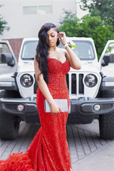 Luxury Red Sweetheart Strapless Sleeveless Wedding Dresses Mermaid Column With Beading