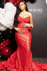 Luxury Red Sweetheart Strapless Sleeveless Wedding Dresses Mermaid Column With Beading