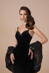 Vintage Black V-Neck Spaghetti-Straps Sleeveless Velvet Wedding Dresses Mermaid With Beads Zipper