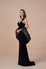 Vintage Black V-Neck Spaghetti-Straps Sleeveless Velvet Wedding Dresses Mermaid With Beads Zipper