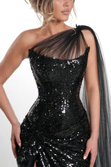 Glamorous Black One Shoulder Sleeveless Sequins Mermaid Evening Dresses High Split With Lace-Up Back