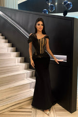 Glamorous Black Off-The-Shoulder Mermaid Lace Evening Dresses Sheath Long With Zipper