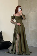 Romantic Green Long Sleeves Satin Evening Dresses A-Line High Split With Pleats