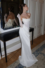 Graceful Strapless Satin Mermaid Evening Dresses Sheath With Lace-Up Back