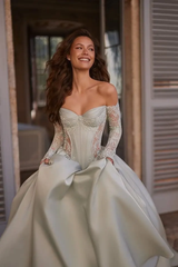 Glamorous Sweetheart Long Sleeves Satin Evening Dresses A-Line With Lace-Up Back
