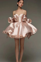 Glamorous Sweetheart Straps Sleeveless Satin Homecoming Dresses Mini With Pleats