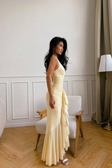 Dazzling Daffodil V-Neck Halter Sleeveless Mermaid Evening Dresses Column With Pleats Zipper