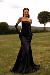 Luxurious Black Straps Sleeveless Satin Evening Dresses Mermaid Sheath With Gloves Pearls