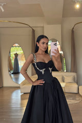 Elegant Black Sweetheart Straps Sleeveless Satin Evening Dresses A-Line Gem With Pleats