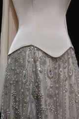 Luxurious Strapless Sleeveless A-Line Evening Dresses Floor Length Beads With Lace-Up Back