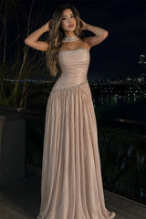 Luxurious Strapless Sleeveless A-Line Evening Dresses Floor Length Gem With Pleats