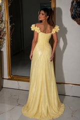 Romantic Yellow Off The Shoulder Evening Dresses High Split With Zipper Pleats