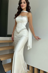 Romantic Strapless Sleeveless Satin Mermaid Evening Dresses Sheath Gem With Pleats