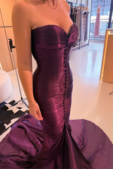 Luxurious Grape Sweetheart Strapless Sleeveless Mermaid Evening Dresses Sheath With Pleats