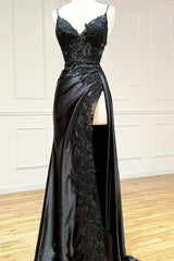 Amazing Long Black V-neck Spaghetti Straps Lace Sleeveless Evening Party Gowns Long Slit Online-Dbrbridal