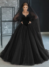 Ball-Gown V-Neck Long Sleeves Retro style Tulle Velvet Black Red Gothic Wedding Dresses-Dbrbridal