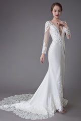 Beach Wedding Dresses Ivory Lace Chic V-Neck Long Sleeve Mermaid Bridal Gown With Train Exclusive-Dbrbridal