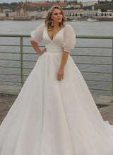 Boho Garden Ball-Gown V-Neck Organza Wedding Dresses Lace Appliques Sleeves-Dbrbridal