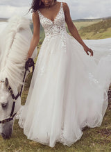 Boho Garden Chic A-line V-neck Retro style Tulle Wedding Dresses Appliques Lace-Dbrbridal