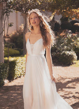 Boho Garden Lace Chic A-line Wedding Dresses V-neck Chiffon Sweep Train-Dbrbridal