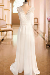 Casual Wedding Dress A-line Lace Chic V-Neck Sleeveless Bows Bridal Gowns With Chapel Train-Dbrbridal