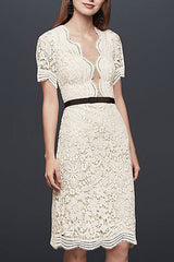 Casual Wedding Dresses Chic V-Neck Short Sleeves Column Knee Length Retro Bridal Gowns Exclusive-Dbrbridal