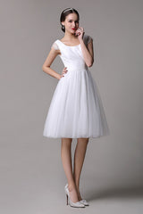 Casual Wedding Dresses Tulle Scoop Neck Knee Length Short Bridal Dress With Lace Cap Sleeves-Dbrbridal