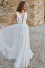 Casual White Wedding Dress A-Line Chic V-Neck Sleeveless Long Pleated Tulle Bridal Gowns-Dbrbridal