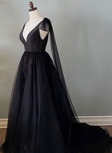 Chic A-line Chapel Train Wedding Dresses Black Lace V-neck Sleeveless-Dbrbridal