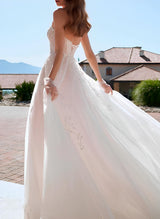 Chic A-line Strapless Sleeveless Court Train Tulle Wedding Dresses Front Split-Dbrbridal