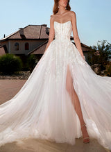 Chic A-line Strapless Sleeveless Court Train Tulle Wedding Dresses Front Split-Dbrbridal