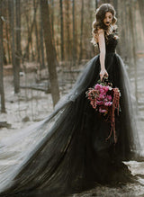 Chic A-line Strapless Sleeveless Tulle Court Train Wedding Dresses Pleated-Dbrbridal