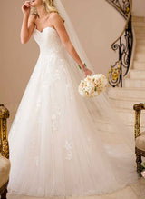 Chic A-line Strapless Sleeveless Tulle Lace Court Train Wedding Dresses Appliques Lace-Dbrbridal